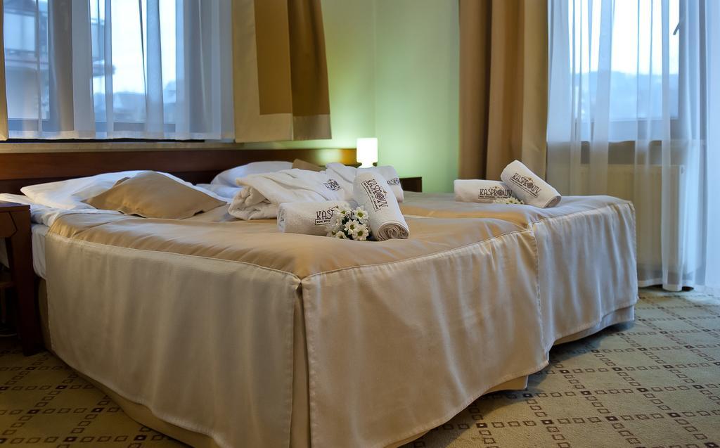 Kasprowy Hotel Мурзасичле Екстериор снимка