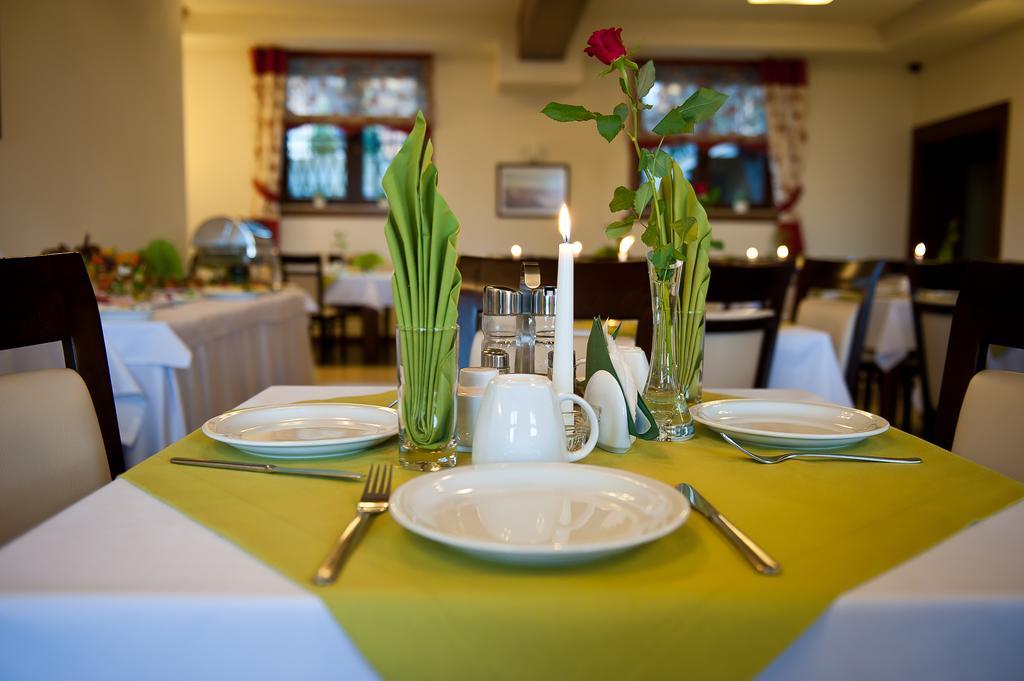 Kasprowy Hotel Мурзасичле Екстериор снимка