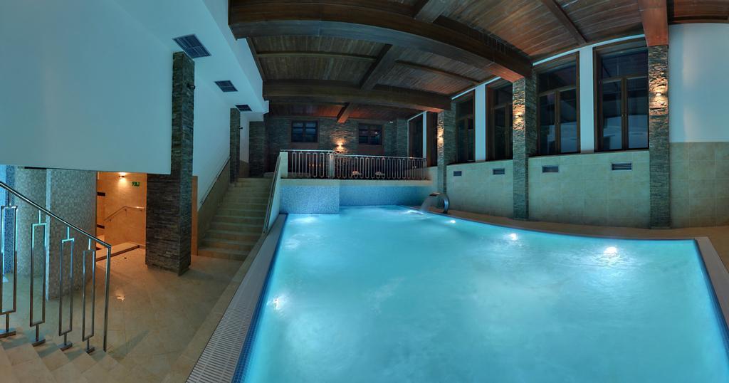 Kasprowy Hotel Мурзасичле Екстериор снимка