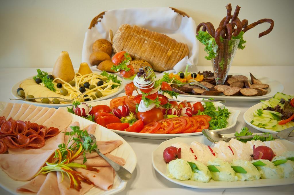 Kasprowy Hotel Мурзасичле Екстериор снимка